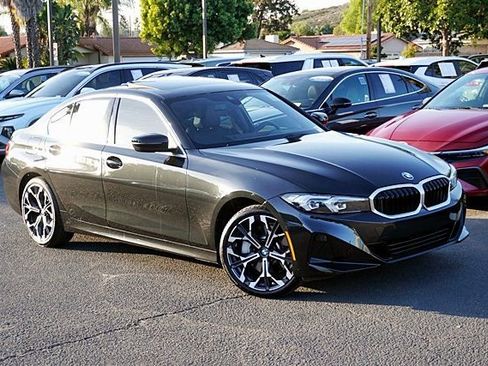 Used 2025 BMW 330i xDrive Sedan w/ Convenience Package image 3