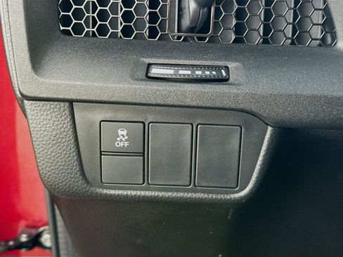 Used 2025 Honda CR-V Sport image 13