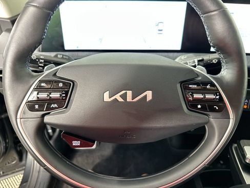 Used 2024 Kia EV6 Wind w/ Wind Technology Package AWD/4WD image 22
