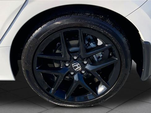 Used 2025 Honda Civic Sport image 11
