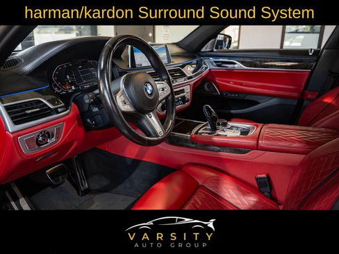 Used 2021 BMW 750i xDrive w/ Executive Package image 11