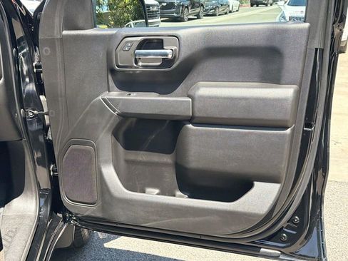 Used 2020 Chevrolet Silverado 1500 Custom w/ Custom Value Package RWD image 28
