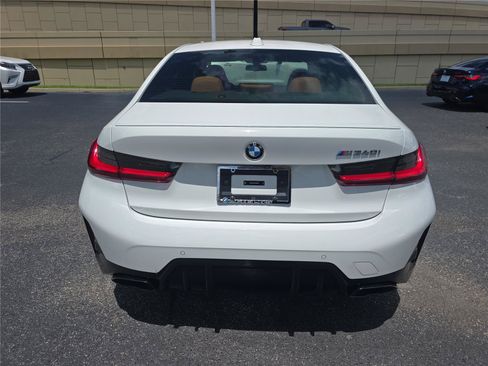 Certified 2023 BMW M340i RWD image 4