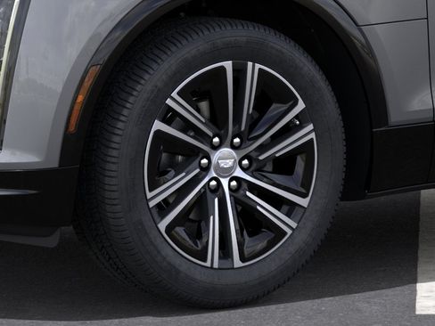 New 2027 Cadillac Lyriq Luxury RWD image 9