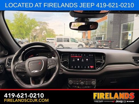 Used 2023 Dodge Durango R/T w/ Blacktop Package AWD/4WD image 5