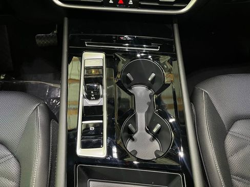 New 2026 Volkswagen Atlas SE image 14