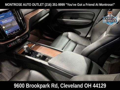 Used 2023 Volvo XC60 B5 Plus image 14