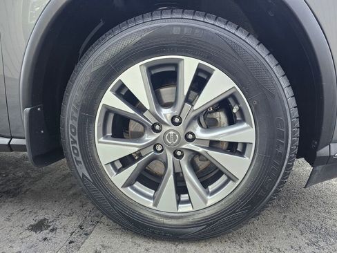 Used 2015 Nissan Murano SV AWD/4WD image 9