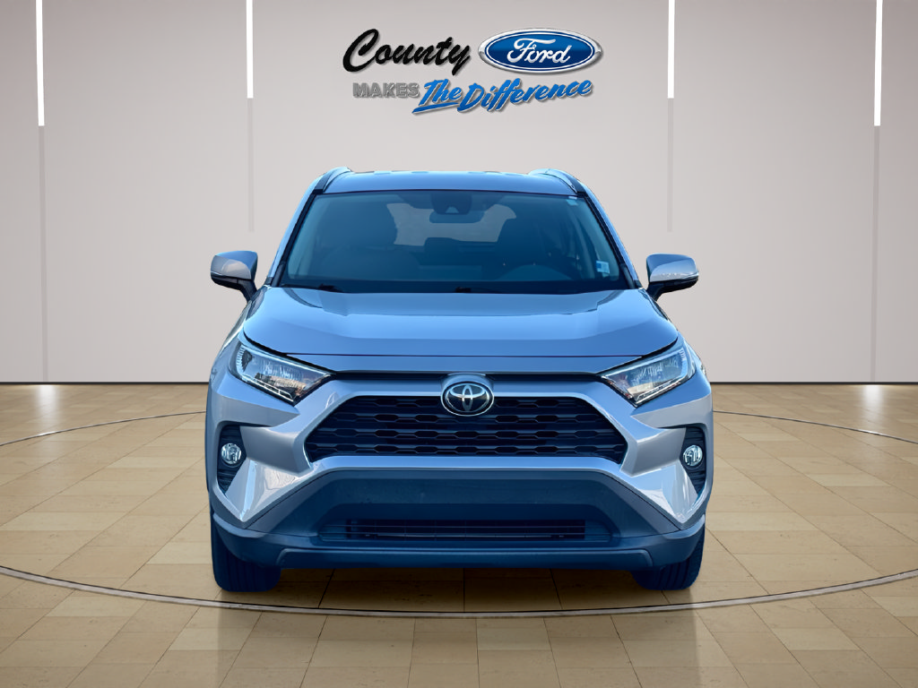 Used 2020 Toyota RAV4 XLE FWD image 5