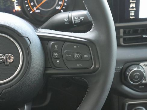 New 2025 Jeep Gladiator Sport w/ Premium Package image 20