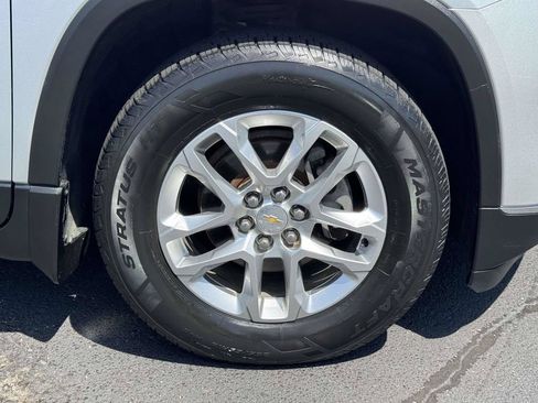 Used 2019 Chevrolet Traverse LT w/ LPO, Cargo Package FWD image 28