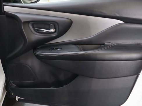 Used 2021 Nissan Murano SV w/ Cargo Package image 12