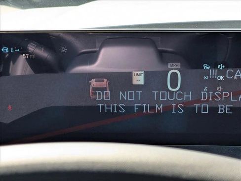 New 2025 Ford Expedition Active image 10