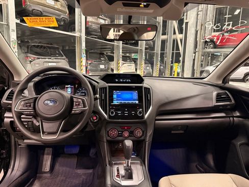 Used 2023 Subaru Impreza Premium image 11