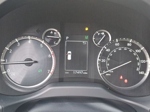 Used 2023 Lexus GX 460 Premium w/ Premium Package image 22