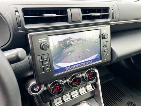 Certified 2023 Toyota GR86 image 22