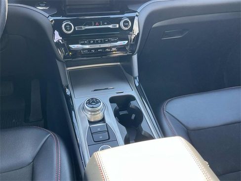 Used 2023 Ford Explorer ST-Line w/ Class IV Trailer Tow Package image 17