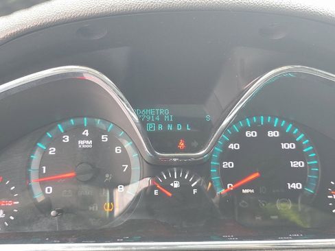 Used 2016 Chevrolet Traverse LT image 10