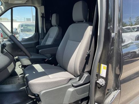New 2026 Ford Transit 250 148 Medium Roof Extended AWD image 15