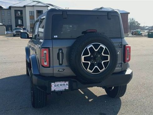 Used 2023 Ford Bronco Outer Banks image 7