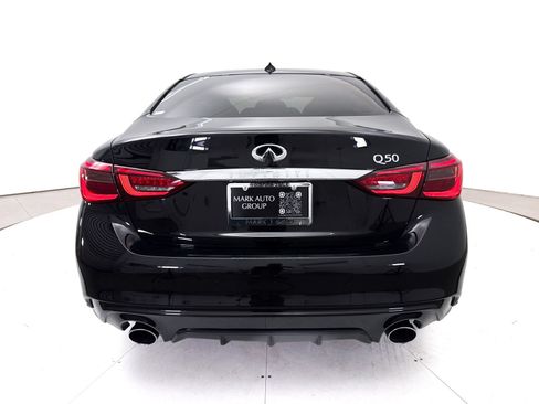 Used 2019 INFINITI Q50 Luxe w/ Essential Package (3.0T Luxe) RWD image 14