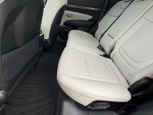 Used 2023 Hyundai Tucson SEL w/ Convenience Package image 13