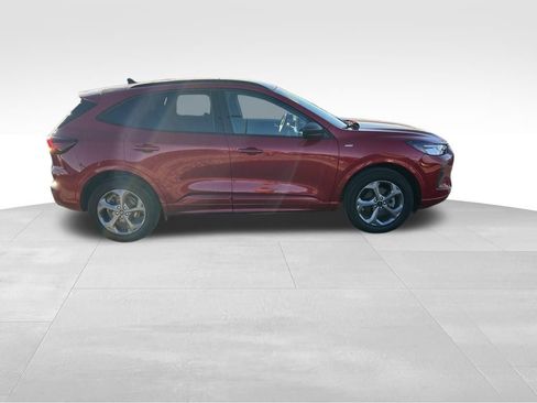 Used 2023 Ford Escape ST-Line w/ Tech Pack #1 image 8