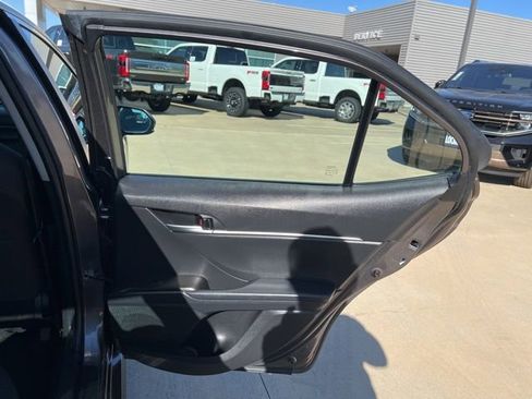 Used 2024 Toyota Camry LE image 18