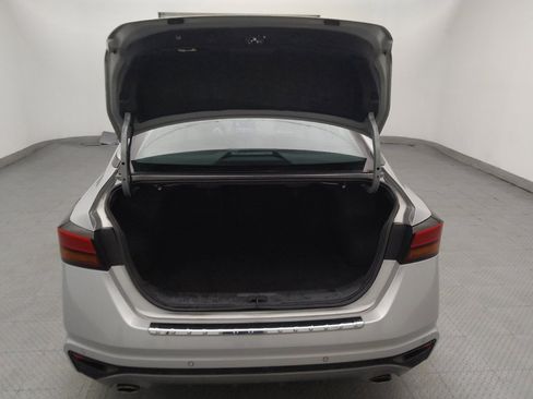 Used 2021 Nissan Altima 2.5 SR FWD image 29