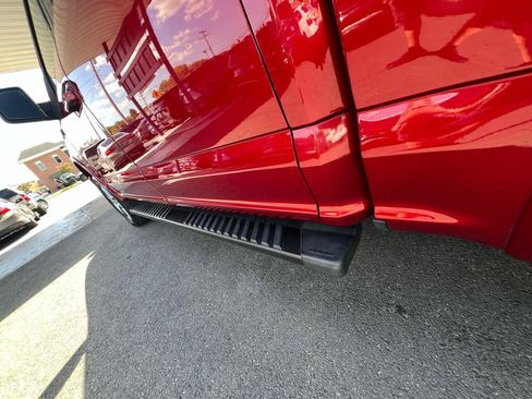 Used 2019 Ford F150 Lariat AWD/4WD image 10