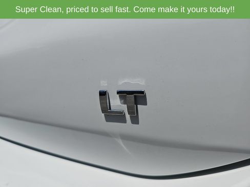Used 2019 Chevrolet Equinox LT FWD image 39