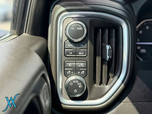Used 2022 GMC Sierra 1500 Elevation w/ Preferred Package AWD/4WD image 35
