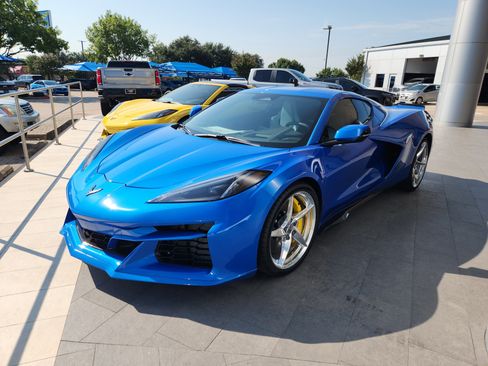 New 2025 Chevrolet Corvette E-Ray w/ Battery Protection Package image 2