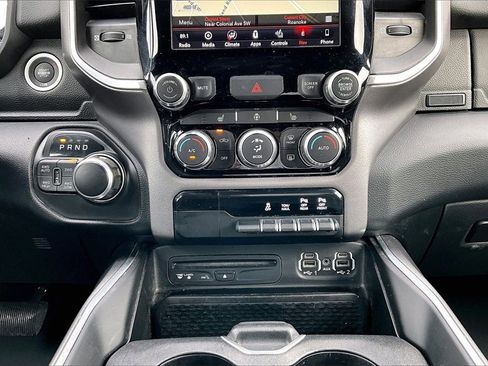 Used 2019 RAM 1500 Big Horn image 15