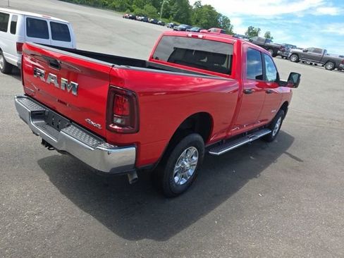 Used 2026 RAM 2500 Big Horn AWD/4WD image 4