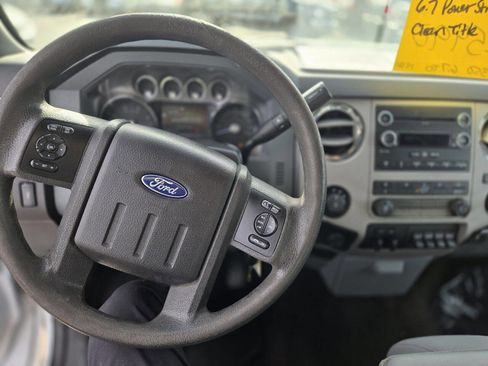 Used 2015 Ford F350 XLT w/ XLT Premium Package image 47