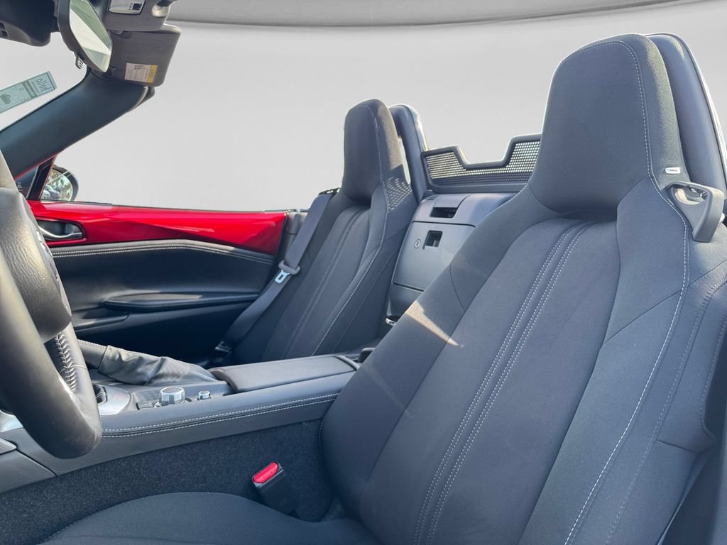 New 2026 MAZDA MX-5 Miata Club RWD image 17
