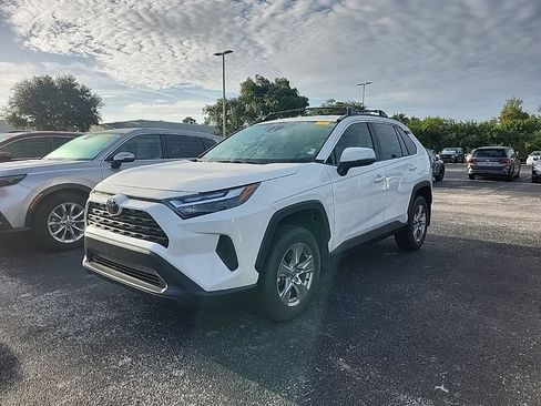 Used 2024 Toyota RAV4 XLE FWD image 7