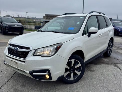 Used 2017 Subaru Forester 2.5i Limited image 1
