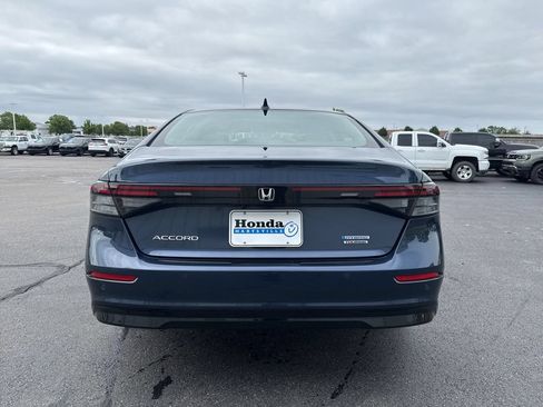 Used 2023 Honda Accord Touring image 4