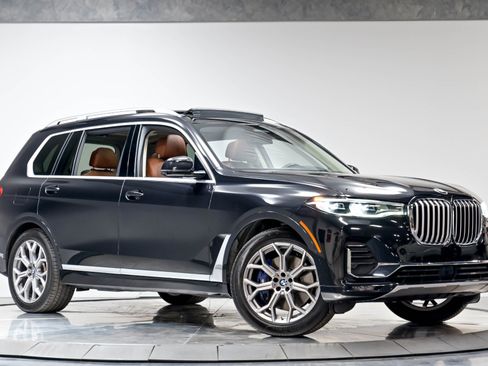 Used 2022 BMW X7 xDrive40i w/ Executive Package AWD/4WD image 51