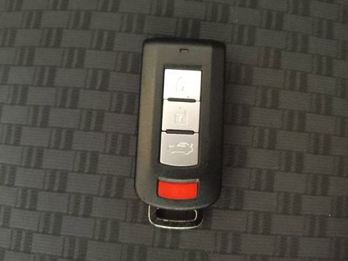 Used 2019 Mitsubishi Mirage SE image 32