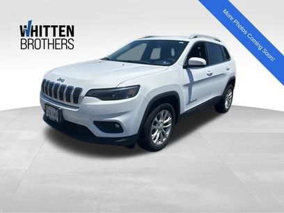 Used 2019 Jeep Cherokee Latitude w/ Popular Appearance Group