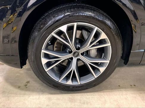 Used 2025 Audi Q8 Premium Plus w/ Premium Plus Package image 9