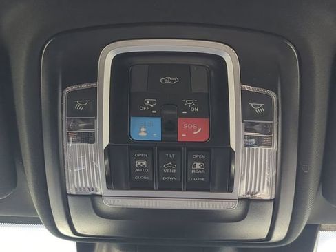 New 2026 RAM 2500 Limited AWD/4WD image 24