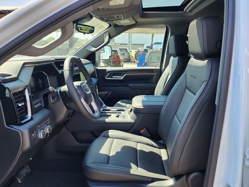 New 2026 GMC Sierra 2500 Denali image 17