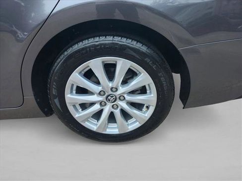 Used 2020 Toyota Camry LE image 22