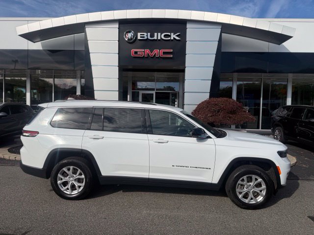 Used 2023 Jeep Grand Cherokee L Limited AWD/4WD image 30