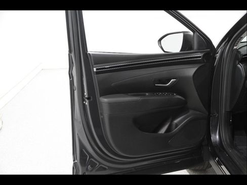 Certified 2023 Hyundai Tucson SEL AWD/4WD image 4