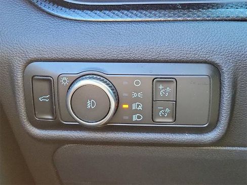 Certified 2024 Ford Explorer ST-Line w/ Class IV Trailer Tow Package image 24